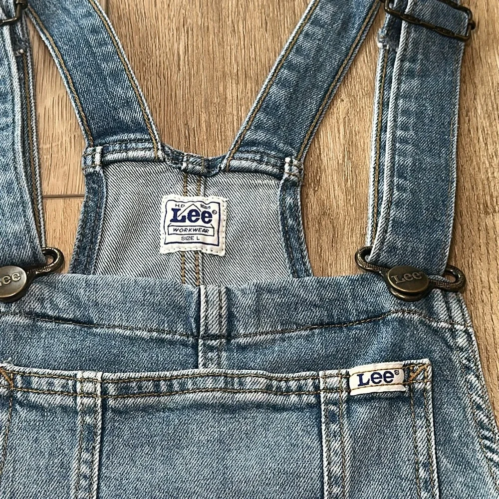 Lee Women’s Overalls Size Large - Picture 3 of 5